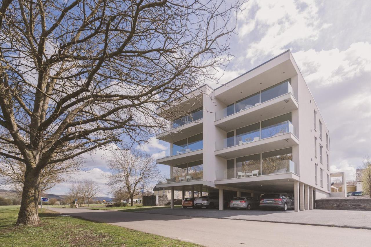 Steillage - Design Moselsuiten Mit Panoramablick Und Spa Brauneberg Eksteriør billede