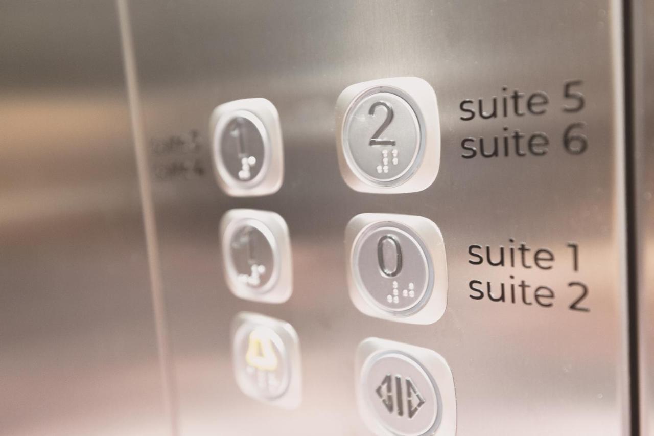 Steillage - Design Moselsuiten Mit Panoramablick Und Spa Brauneberg Eksteriør billede