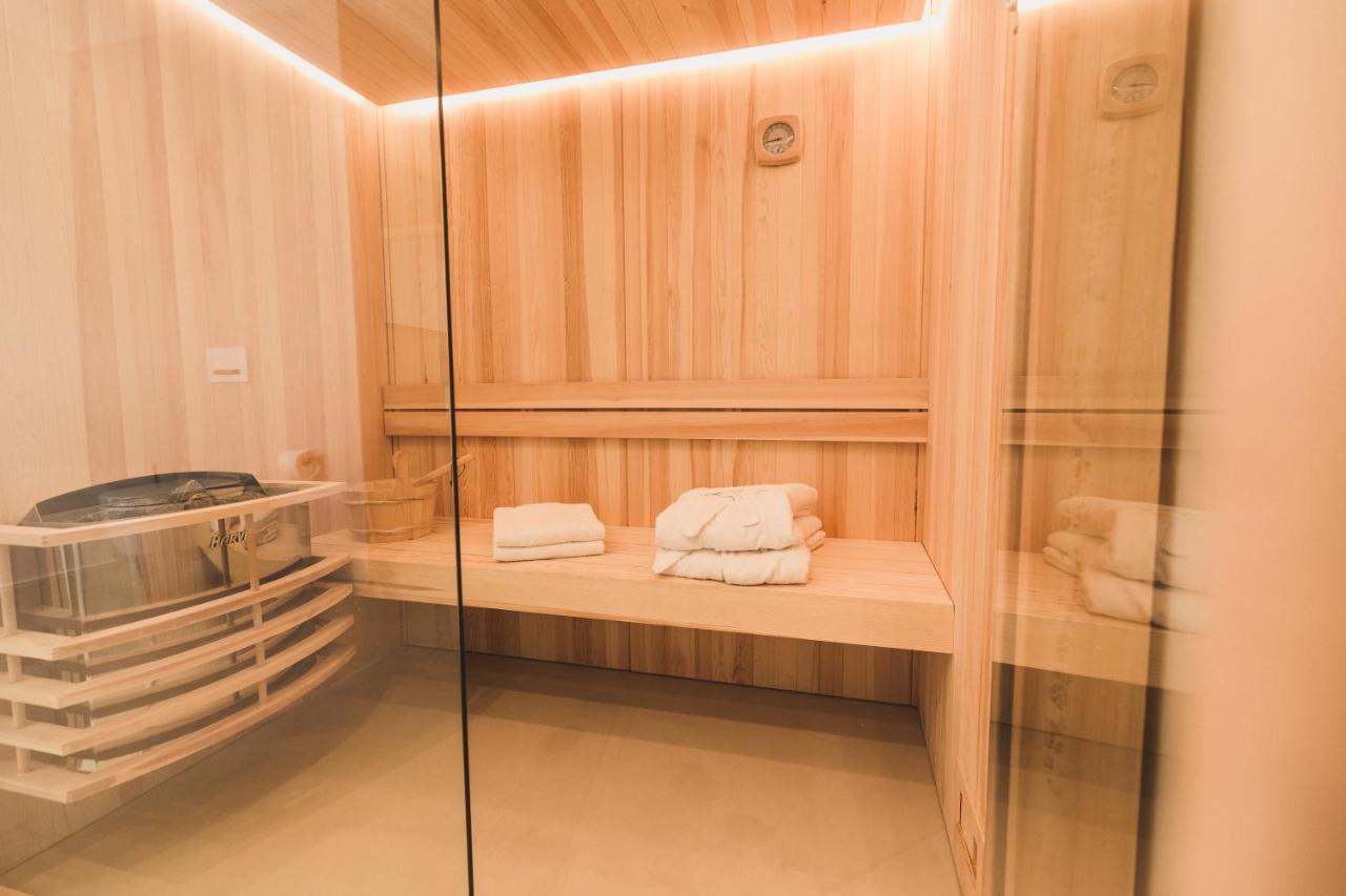 Steillage - Design Moselsuiten Mit Panoramablick Und Spa Brauneberg Eksteriør billede